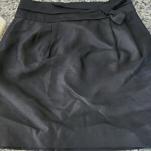 Kate Spade Black Bow Mini Skirt Silk Size 8 NWOT